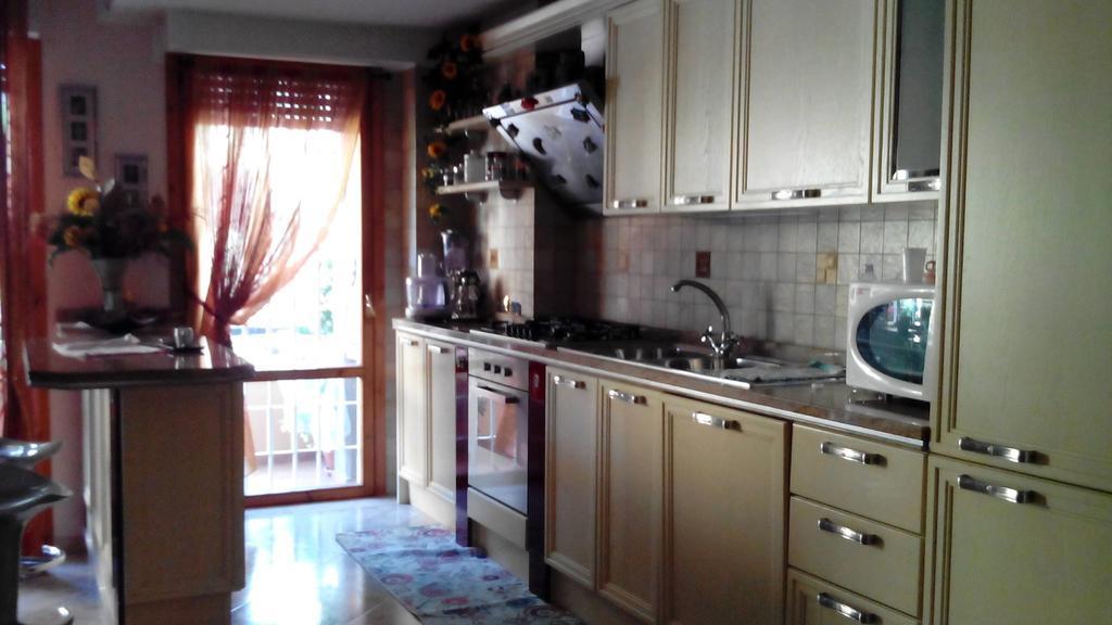 לינה וארוחת בוקר רומא Casa Vacanza Gaudenti חדר תמונה